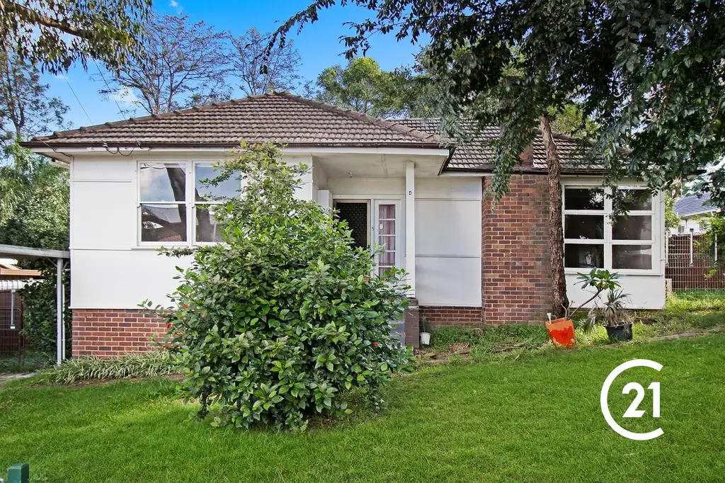 Main view of Homely house listing, 4 Jordan Street, Seven Hills NSW 2147