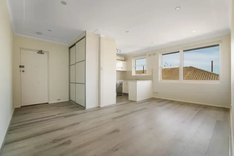 4/20 Campbell Street
