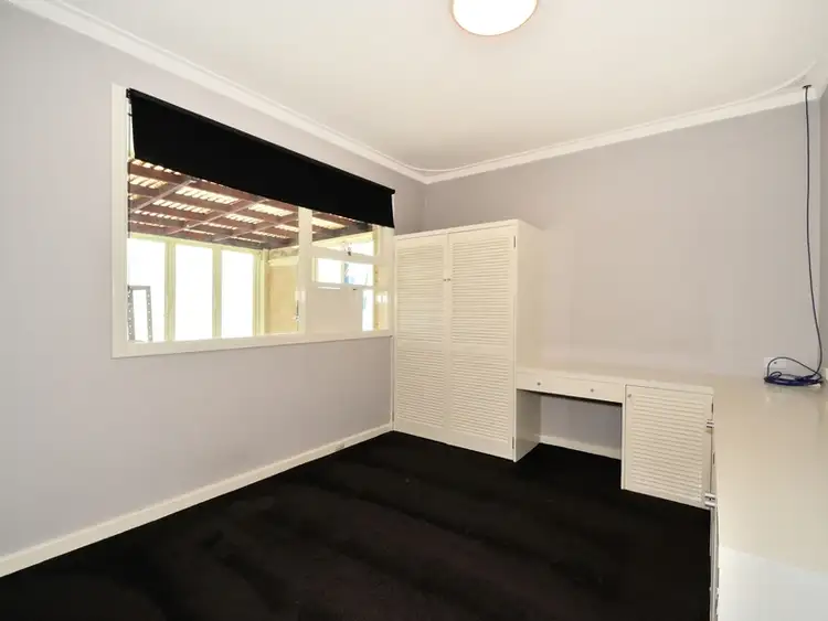 Sixth view of Homely house listing, 6 Pavo Close, Rockingham WA 6168