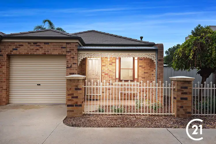 4/9 Echuca Street, Moama NSW 2731