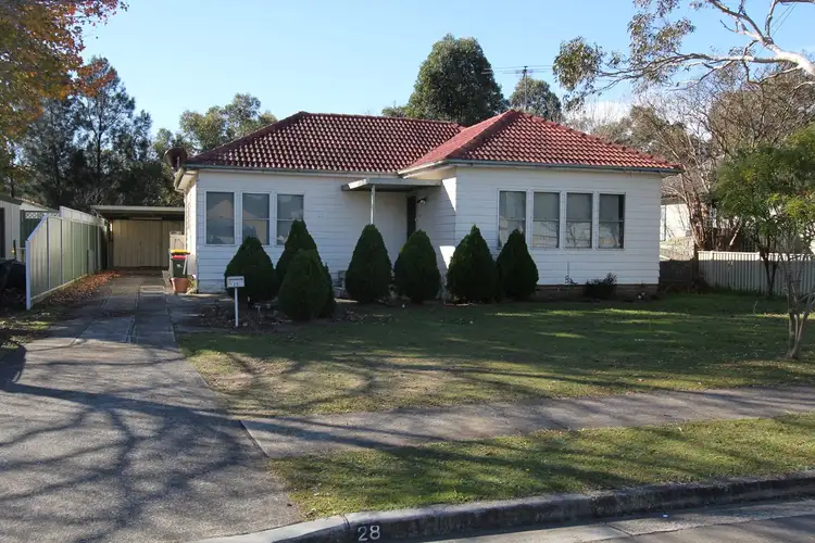 28 Bridges Avenue, Wattle Grove NSW 2173