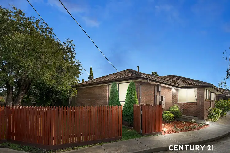 1/15 Burton Avenue, Clayton VIC 3168