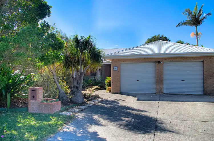 Third view of Homely house listing, 39 Budgeree St, Tea Gardens NSW 2324