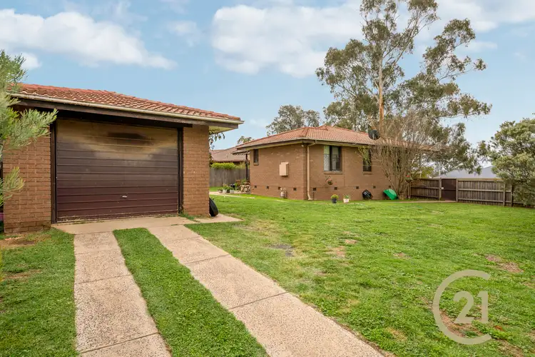 50 Kelloshiel Place, Bathurst NSW 2795