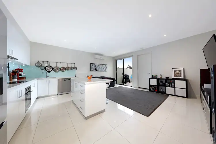 Fifth view of Homely apartment listing, 4/5-7 Clarence Street, Bentleigh East VIC 3165