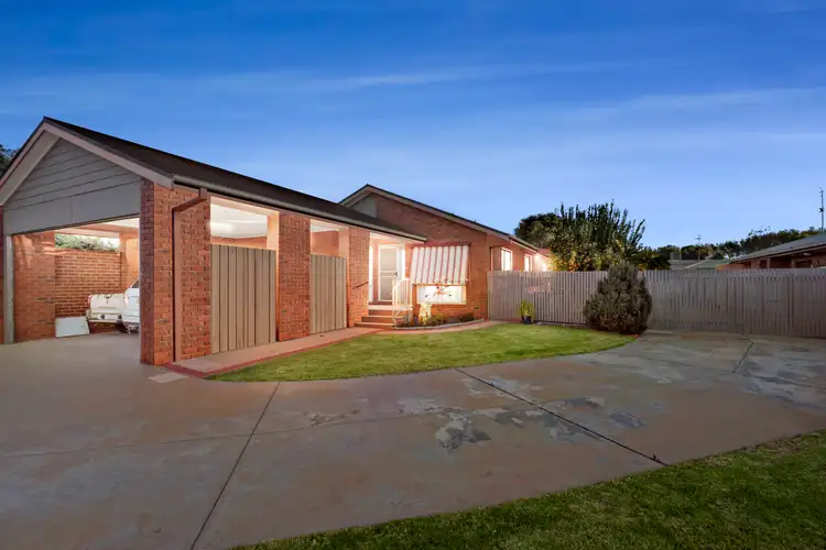 22 Lawson Drive, Moama NSW 2731