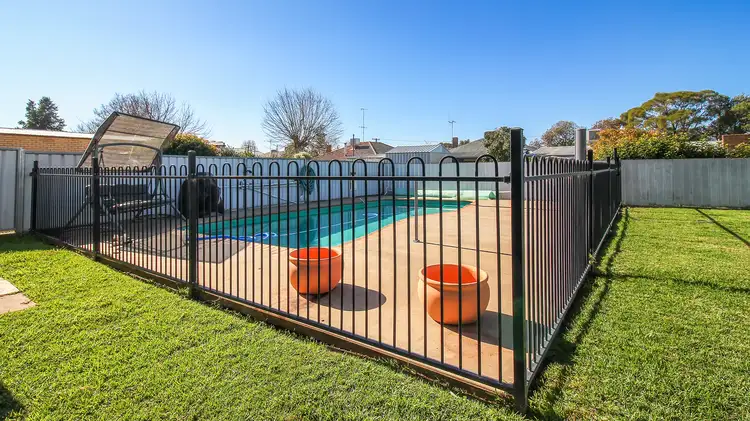 9 Abbott Street, Forbes NSW 2871