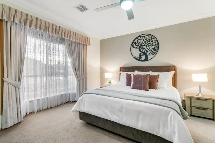 Fifth view of Homely house listing, 18 Sovereign Drive, Woodcroft SA 5162