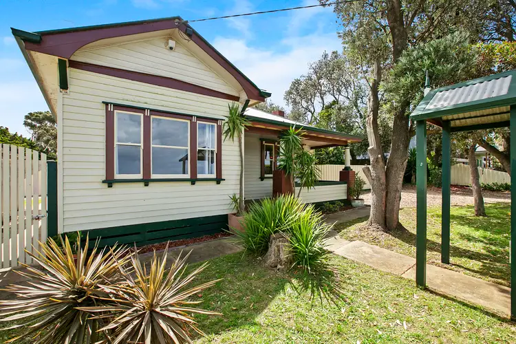 2-4 Ventnor Road, Cowes VIC 3922