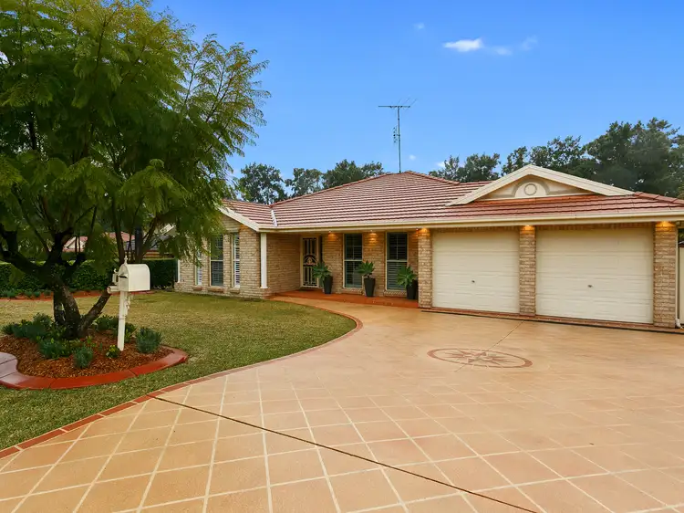 1 Derrilin Close, Bangor NSW 2234