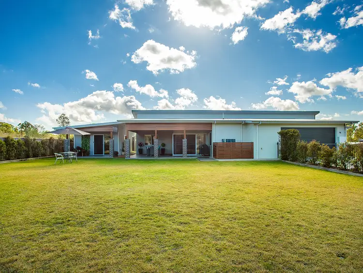 2 Brickfields Crescent, Southside QLD 4570