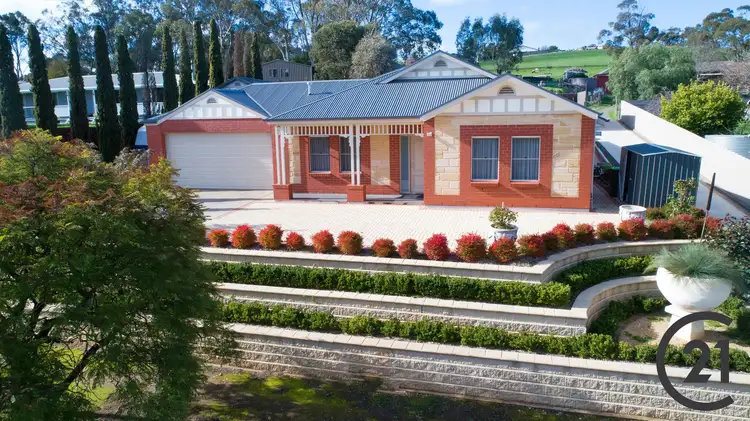 8 Moculta Road, Angaston SA 5353