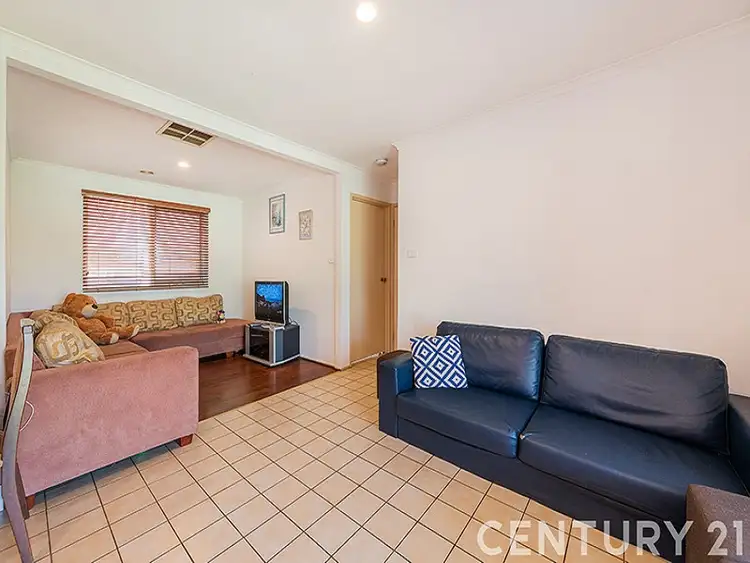 Fourth view of Homely house listing, 2 Ballina Place, Hampton Park VIC 3976