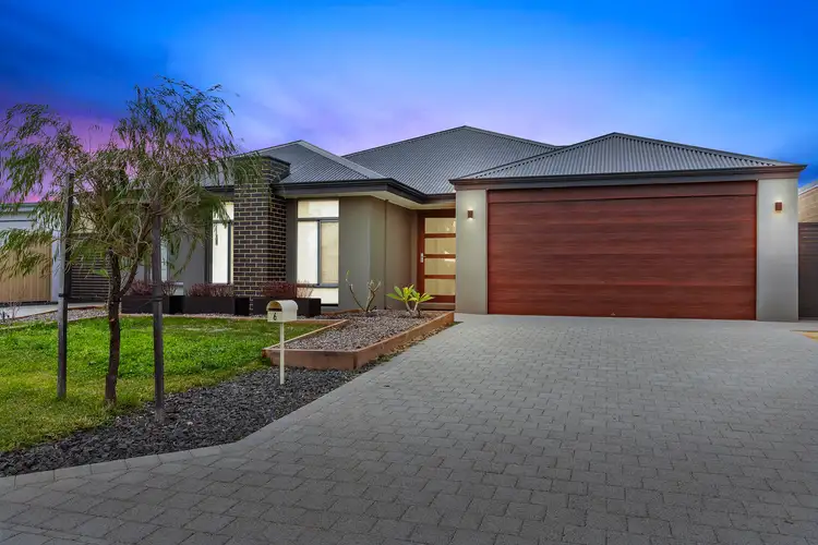 Second view of Homely house listing, 6 Primrose Vista, Millbridge WA 6232
