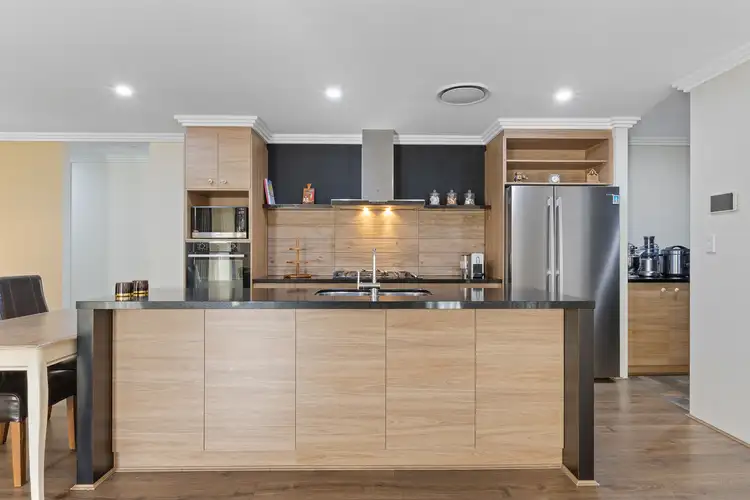 Third view of Homely house listing, 6 Primrose Vista, Millbridge WA 6232