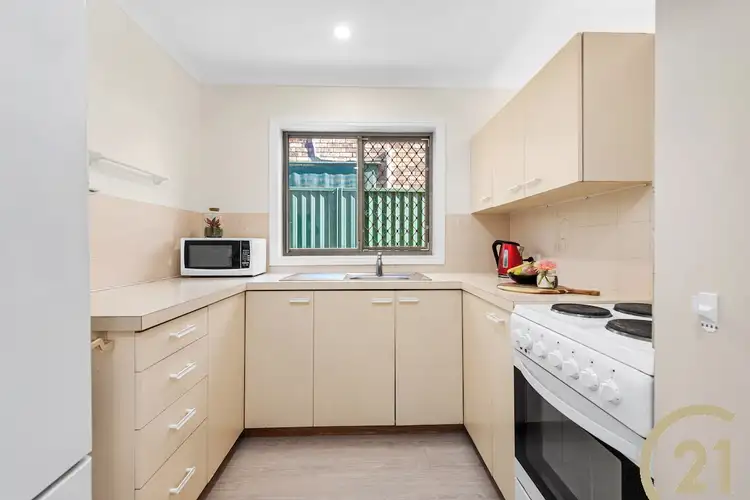 Third view of Homely unit listing, 2/13 Dunns Terrace, Scarborough QLD 4020