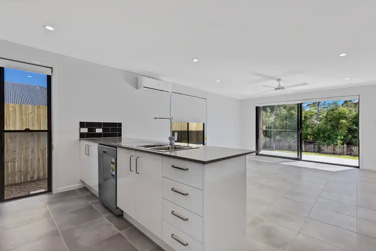 Sixth view of Homely house listing, 2/5 Tamarind Pl, Woombye QLD 4559