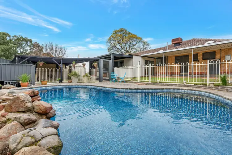 4 Marston Drive, Morphett Vale SA 5162