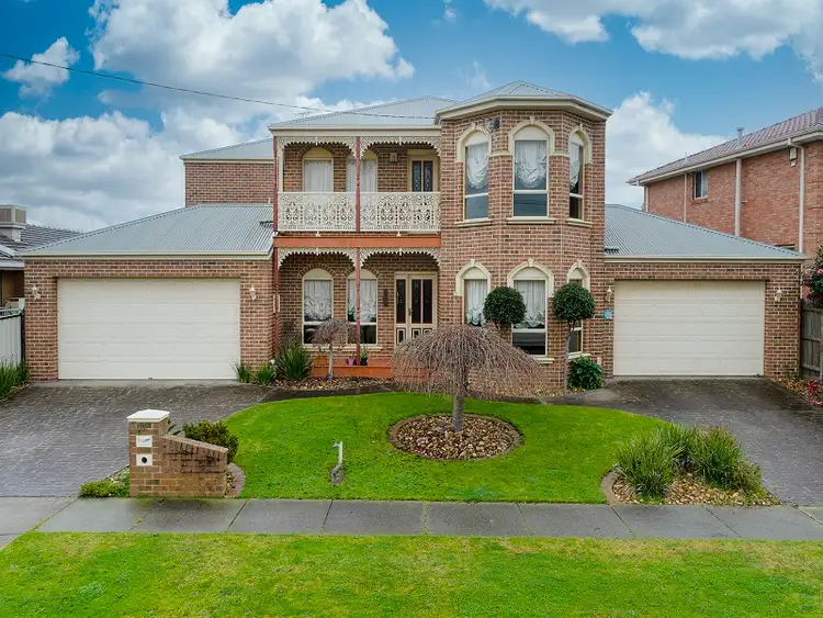 37 McKeon Circuit, Dandenong North VIC 3175