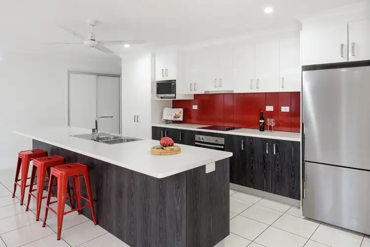 Second view of Homely house listing, 10 Trafalgar Court, Southside QLD 4570