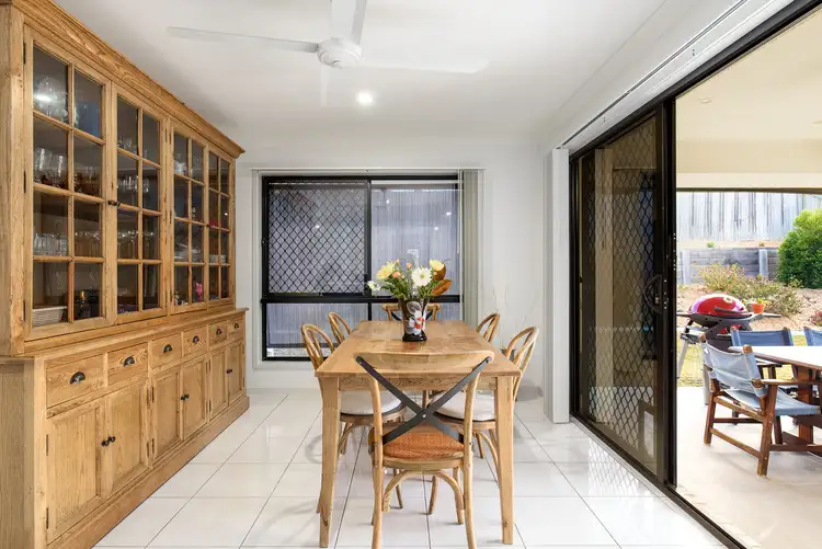 Fifth view of Homely house listing, 10 Trafalgar Court, Southside QLD 4570