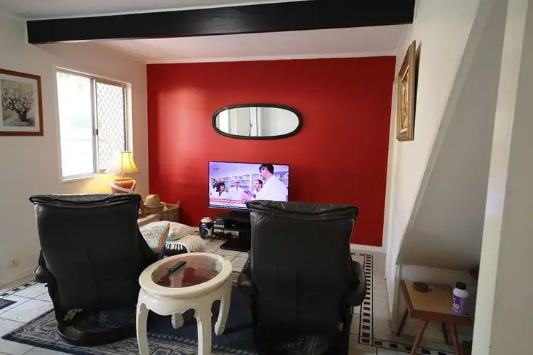 Fourth view of Homely unit listing, 2/11 Double Island Drive, Rainbow Beach QLD 4581