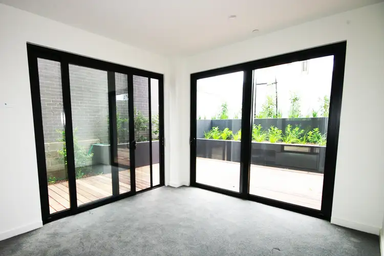 Sixth view of Homely apartment listing, 1/25 Nicholson Street, Bentleigh VIC 3204