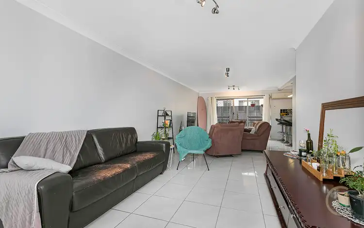 Sixth view of Homely apartment listing, 2/73 Riverton, Clayfield QLD 4011