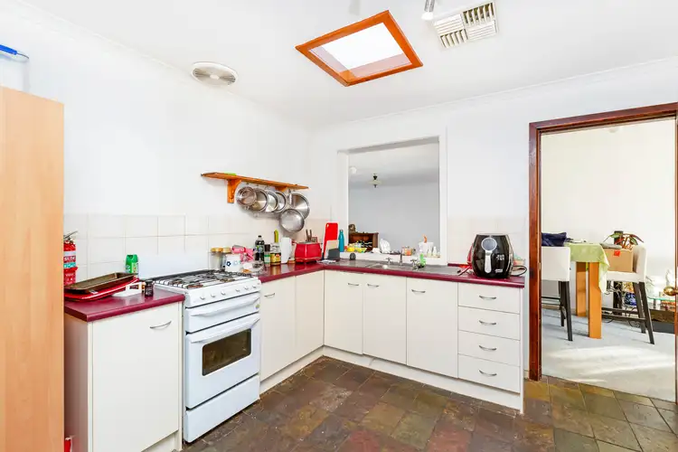 Fifth view of Homely house listing, 2 Oakleigh Court, Woodcroft SA 5162