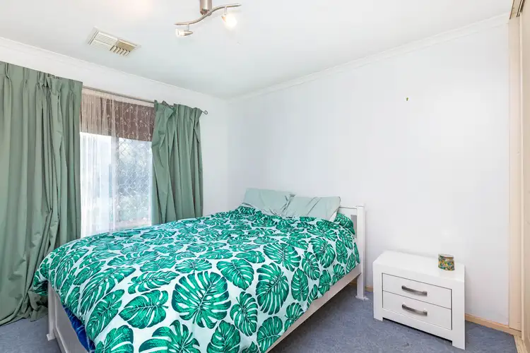 Sixth view of Homely house listing, 2 Oakleigh Court, Woodcroft SA 5162