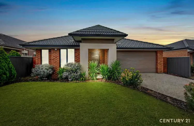 43 Downing Square, Pakenham VIC 3810