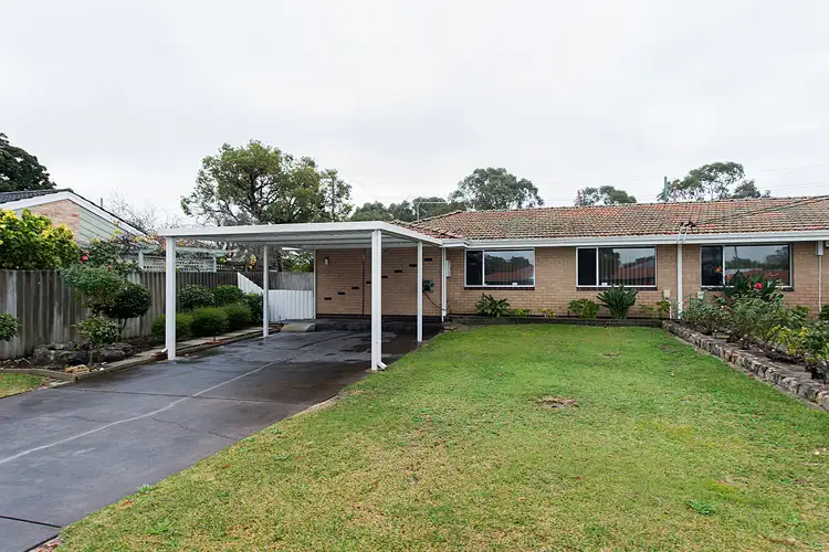 2 Satellite Place, Carlisle WA 6101