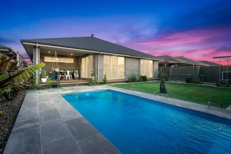 27 Sygna Street, Fern Bay NSW 2295