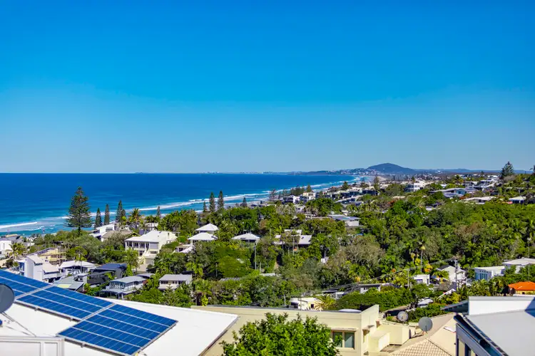 10 Kiamba Court, Sunshine Beach QLD 4567