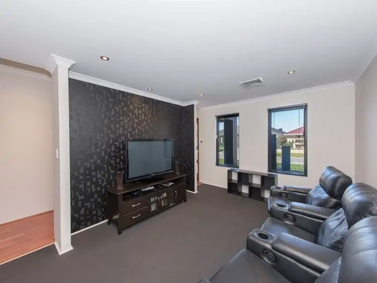 Fifth view of Homely house listing, 10 Pentecost Loop, Southern River WA 6110