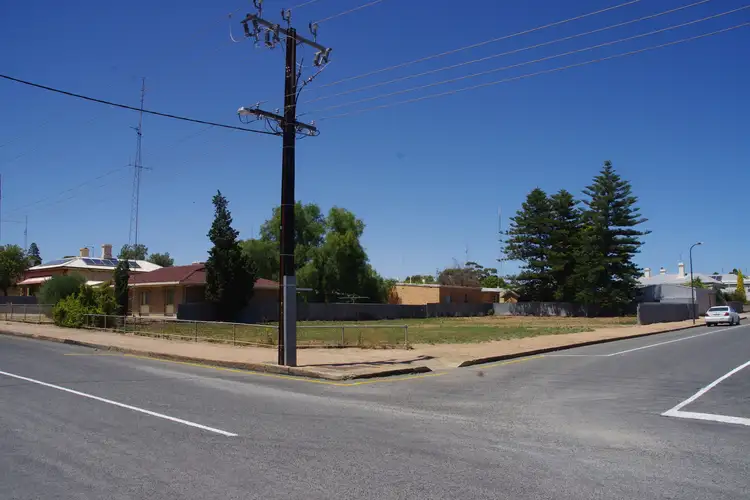 6 Blyth Terrace, Moonta SA 5558