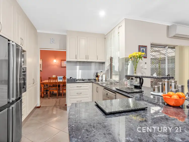 Sixth view of Homely house listing, 2 Hayford Cres, Morphett Vale SA 5162