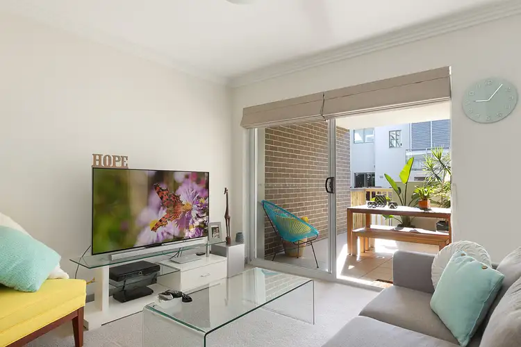 Main view of Homely unit listing, 5/22-24 Shackel Avenue, Brookvale NSW 2100