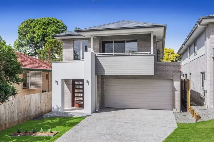22 Ure Street, Wynnum QLD 4178