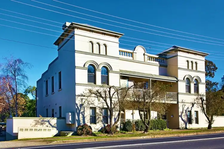Main view of Homely flat listing, 3/249 Menangle Street, Picton NSW 2571