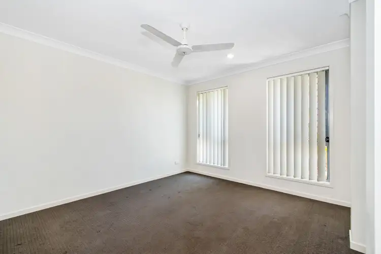 Fourth view of Homely house listing, 5 Whitehaven Way, Mount Low QLD 4818