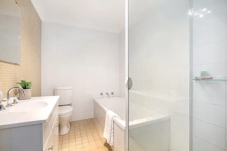 Fourth view of Homely unit listing, 4/1160-1166 Pacific Hwy, Pymble NSW 2073