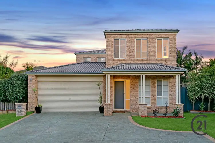 19 Sarah Jane Avenue, Beaumont Hills NSW 2155