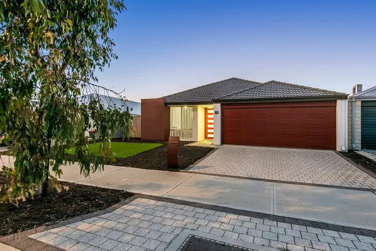 11 Aquamarine Parade, Karnup WA 6176