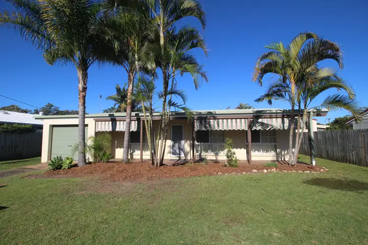 102 Elizabeth Street, Urangan QLD 4655