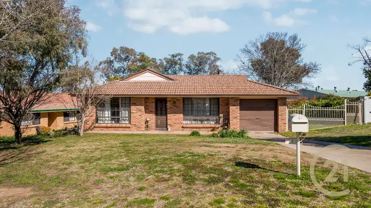Main view of Homely house listing, 10 Hughes Street, Kelso NSW 2795