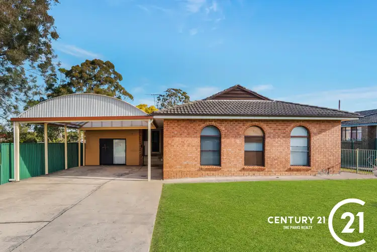 20 Yakima Ave, Bossley Park NSW 2176