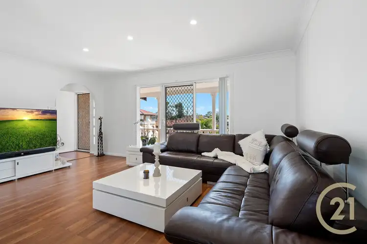 Sixth view of Homely house listing, 7 Elwood Place, St Johns Park NSW 2176