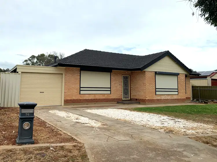 74 The Strand, Brahma Lodge SA 5109