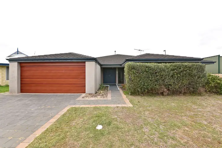 28 Lady Lindsay Cove, Yanchep WA 6035